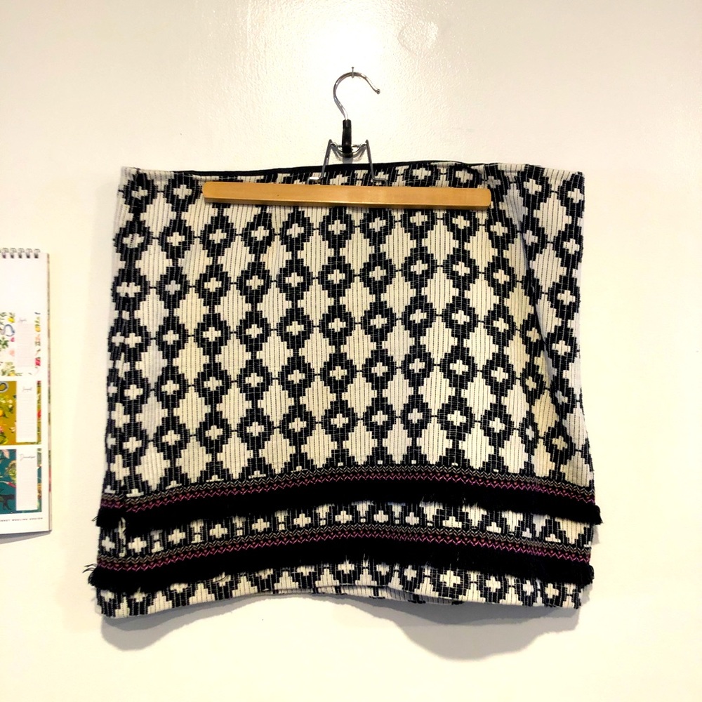 😎😎 2/$20 - Tapestry skirt